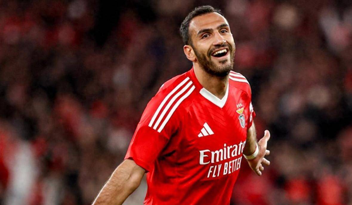 官方正版安全下载与使用指南洛杉矶快船迎葡超关键赛；冲刺阶段队长鼓劲；话题不断；控场能力受关注的简单介绍